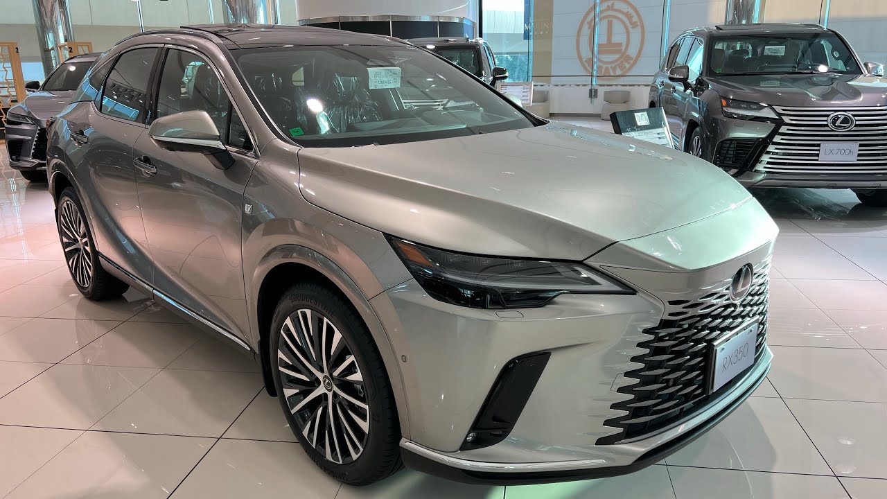 لكزس RX350 2026 الساير الدرجة الاولى سقف بانوراما اوتوبارك شاشات خلفية محرك 4 سلندر تيربو