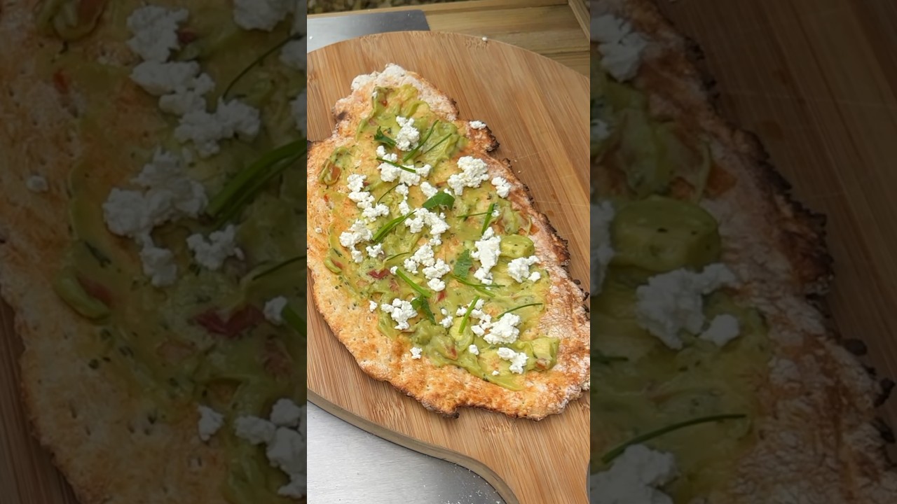 My Homemade FLATBREAD cooked in the Koda 16! 🔥