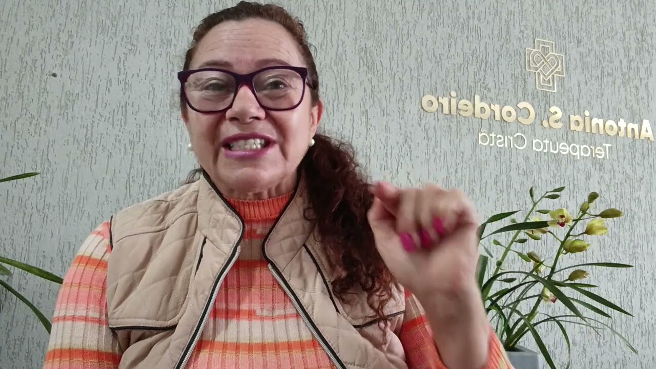 Seu cônjuge está se destruindo pois está comandado pelo próprio diabo.