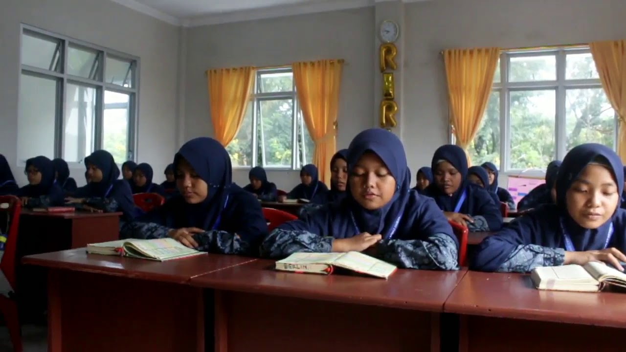 Model Pembelajaran Tahfiz dan Membaca Al Qur'an SMP MuAD 2
