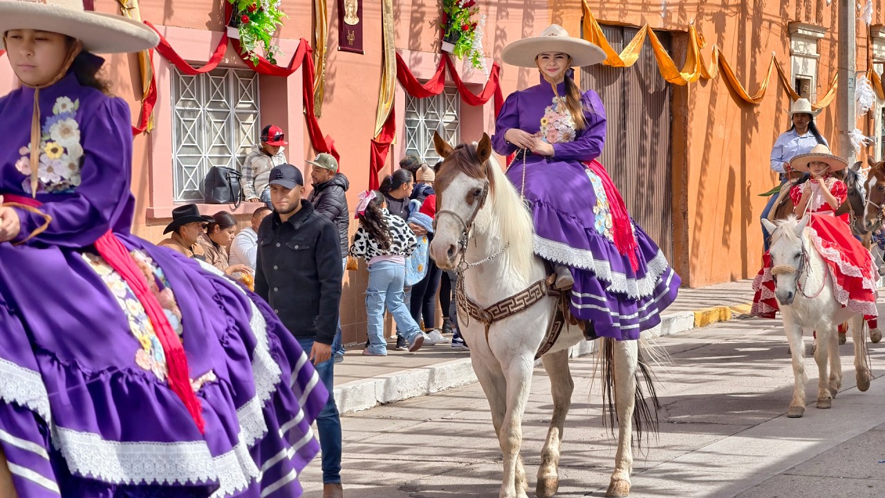 Peregrinación Pablo escaleras - Feria Rincón de Romos 2025 8K