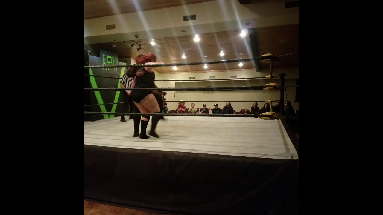 Reiza Clarke vs Nova Phoenix