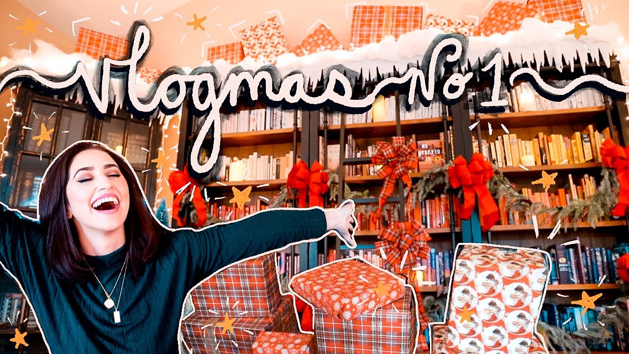 ✨Decorating My Home Library for Christmas! | Advent Calendars & Xmas Shopping! | Vlogmas No.1✨