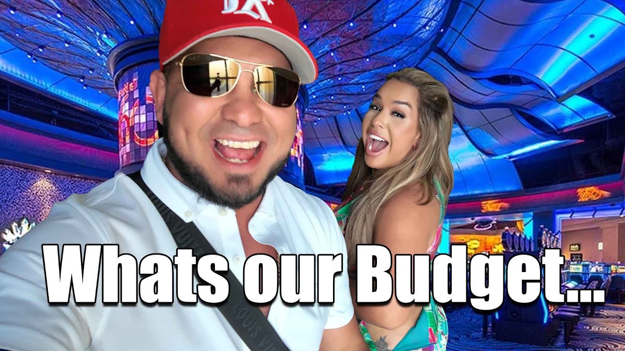 Arriving to The Biggest Casino in the World