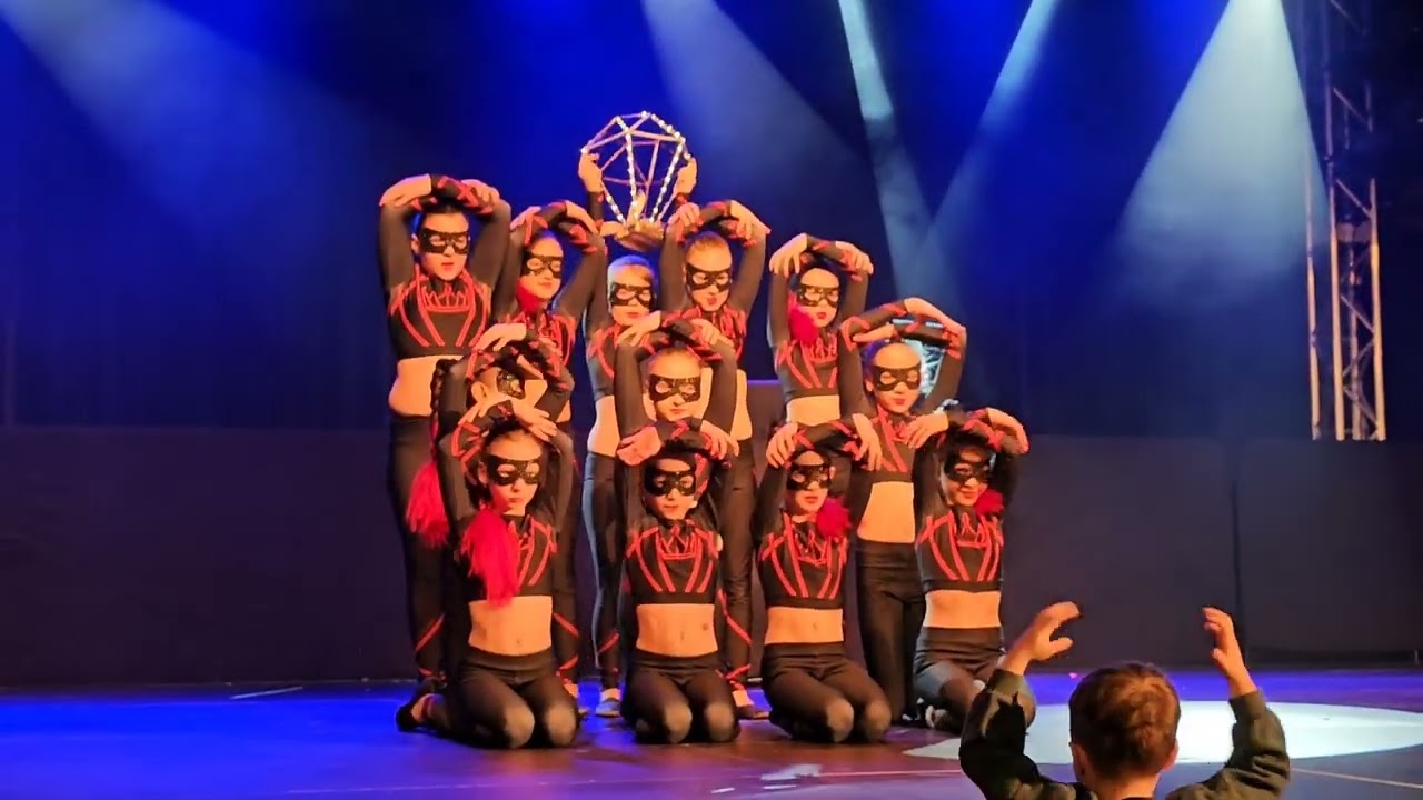 ARTDANCE MINI-Słodkie Złodziejki Diamentów-Asteriada 2025