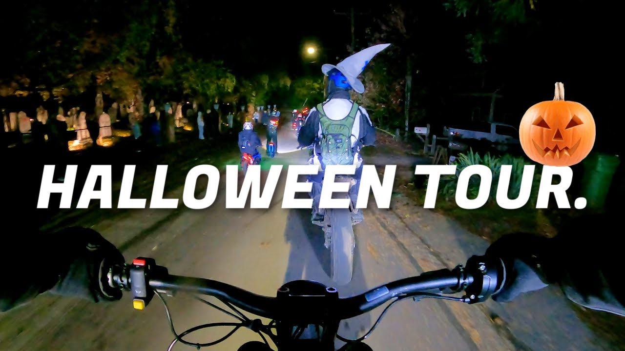Group Ride to Portland's Best Halloween Home Displays in 2025 | EUC & Surron | POV RAW Unedited