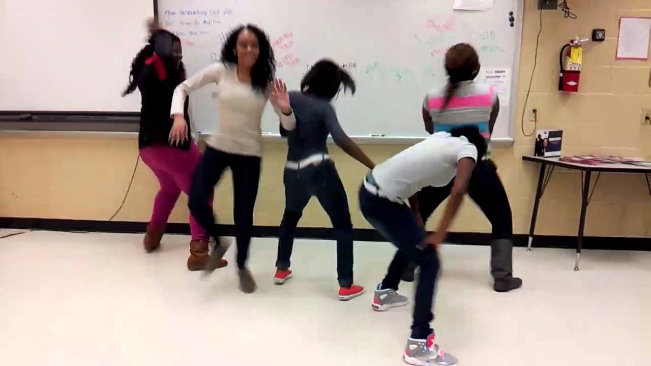 CCHS (Girls Harlem Shake)
