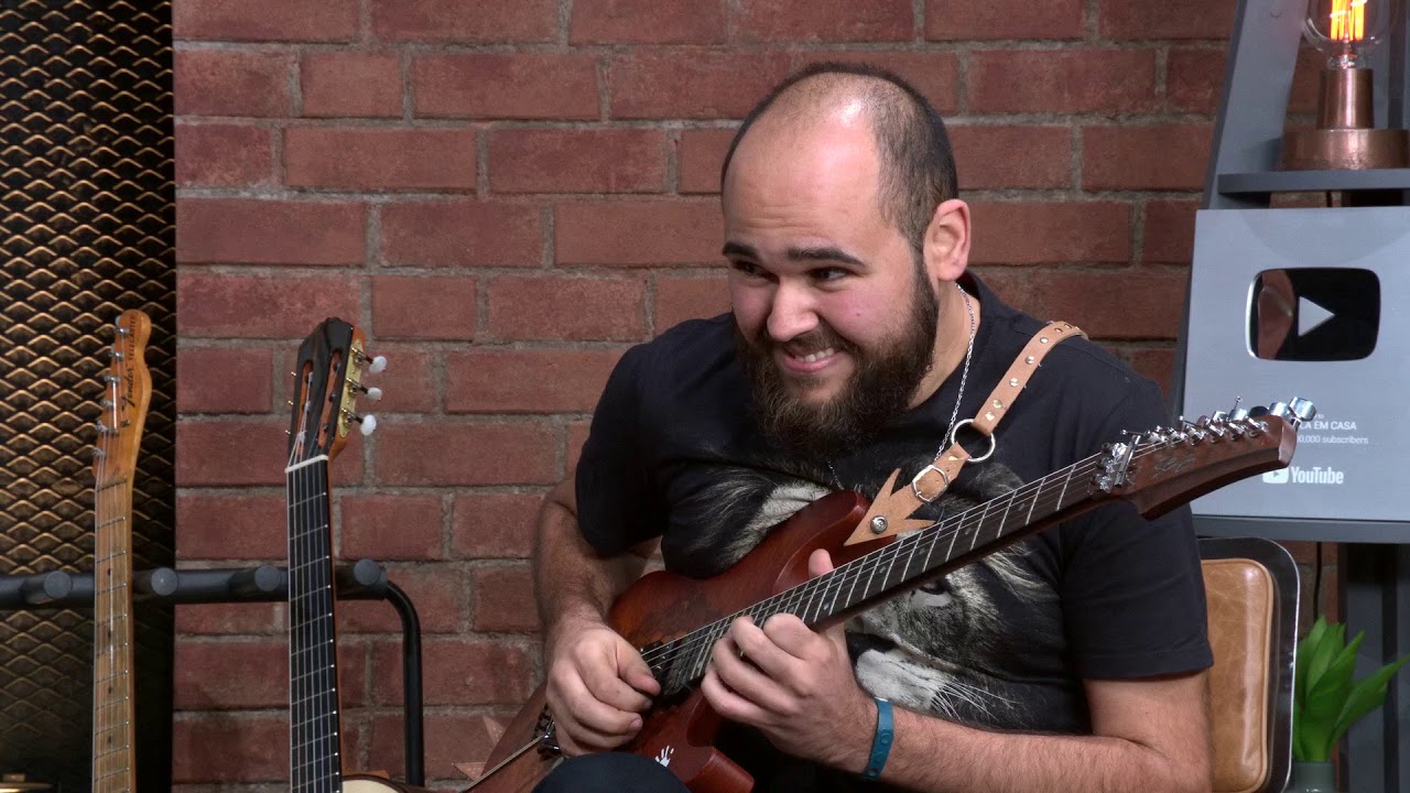 Paca Tatu, Cotia Não | Patrick Souza e Nelson Faria