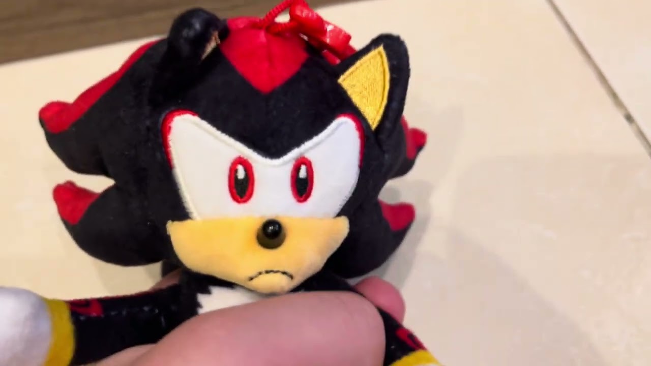 Reviewing the Sonic Prime Plush Key Chains!