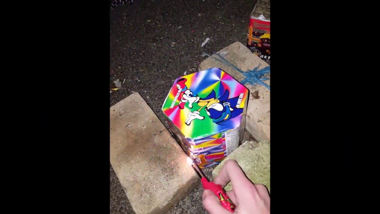 Mirnovec Pirotehnika- magic fox by Fico