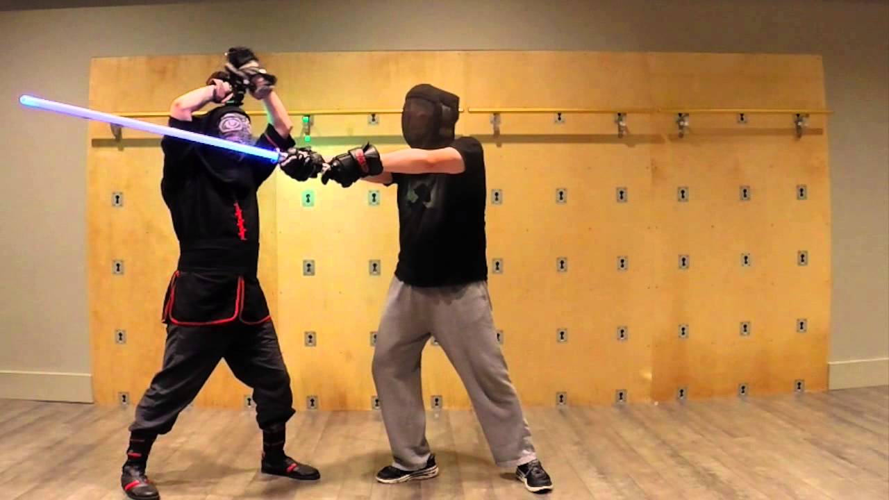 Training Hall: Shii-Cho in dueling.