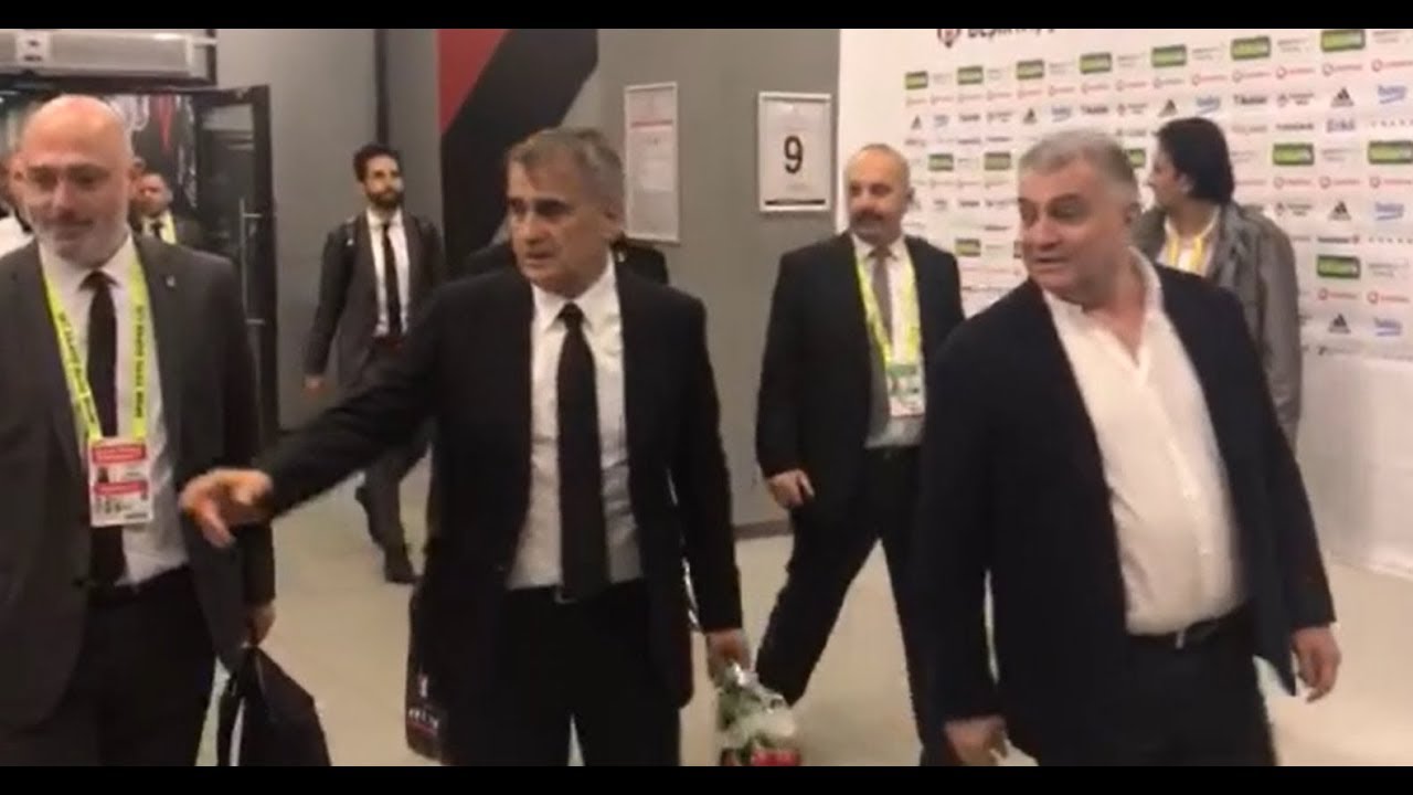 Şenol Güneş, Vodafone Park’ın kapısından son kez çıktı