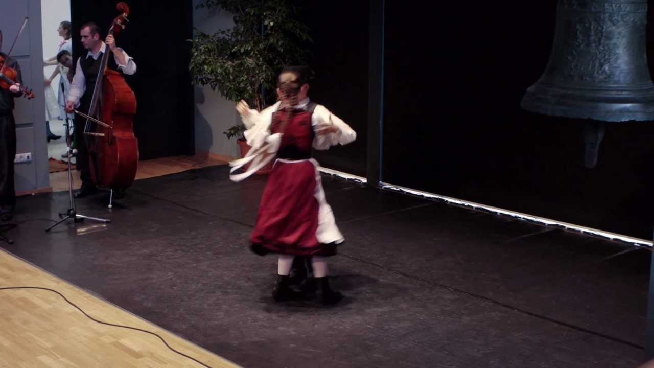 Hungarian Folk Dance - Korondi forgatós és cigánycsárdás (2012.04.25. Széphalom) Lumix GH2