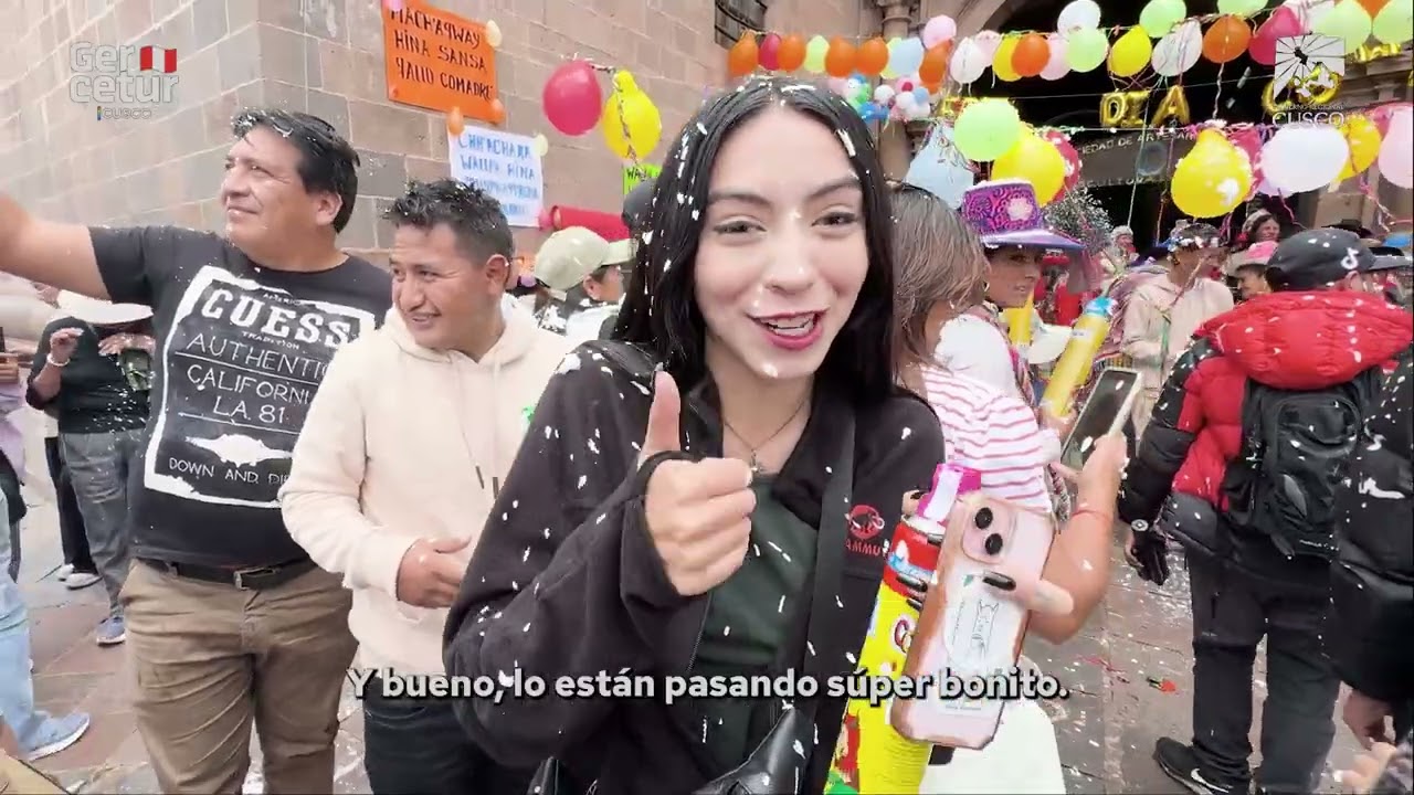 🔴 ¡Cusco celebra Comadres! - Carnavales en Cusco, Perú.
