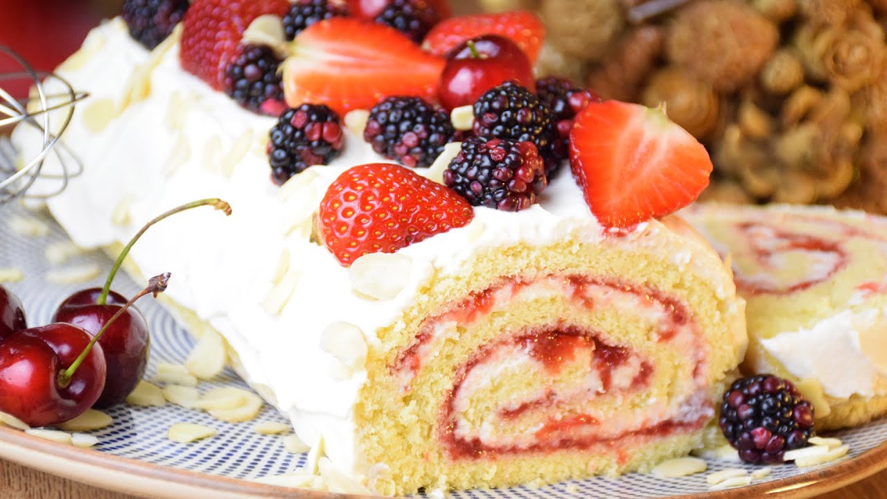 ROCAMBOLE DE AMÊNDOAS E FRUTAS VERMELHAS (DE NATAL) | BOLOS BAFÔNICOS