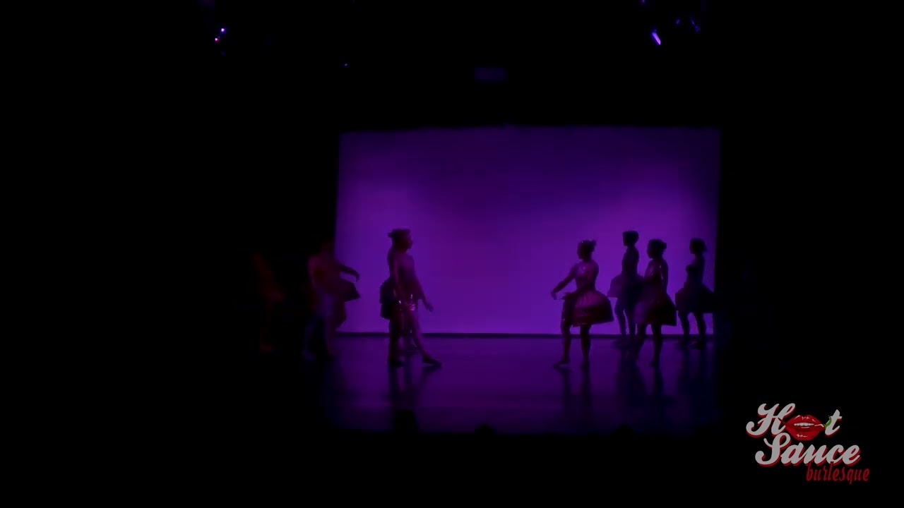 07 - Ballet for Burlesque - Hot Sauce Xmas 2022