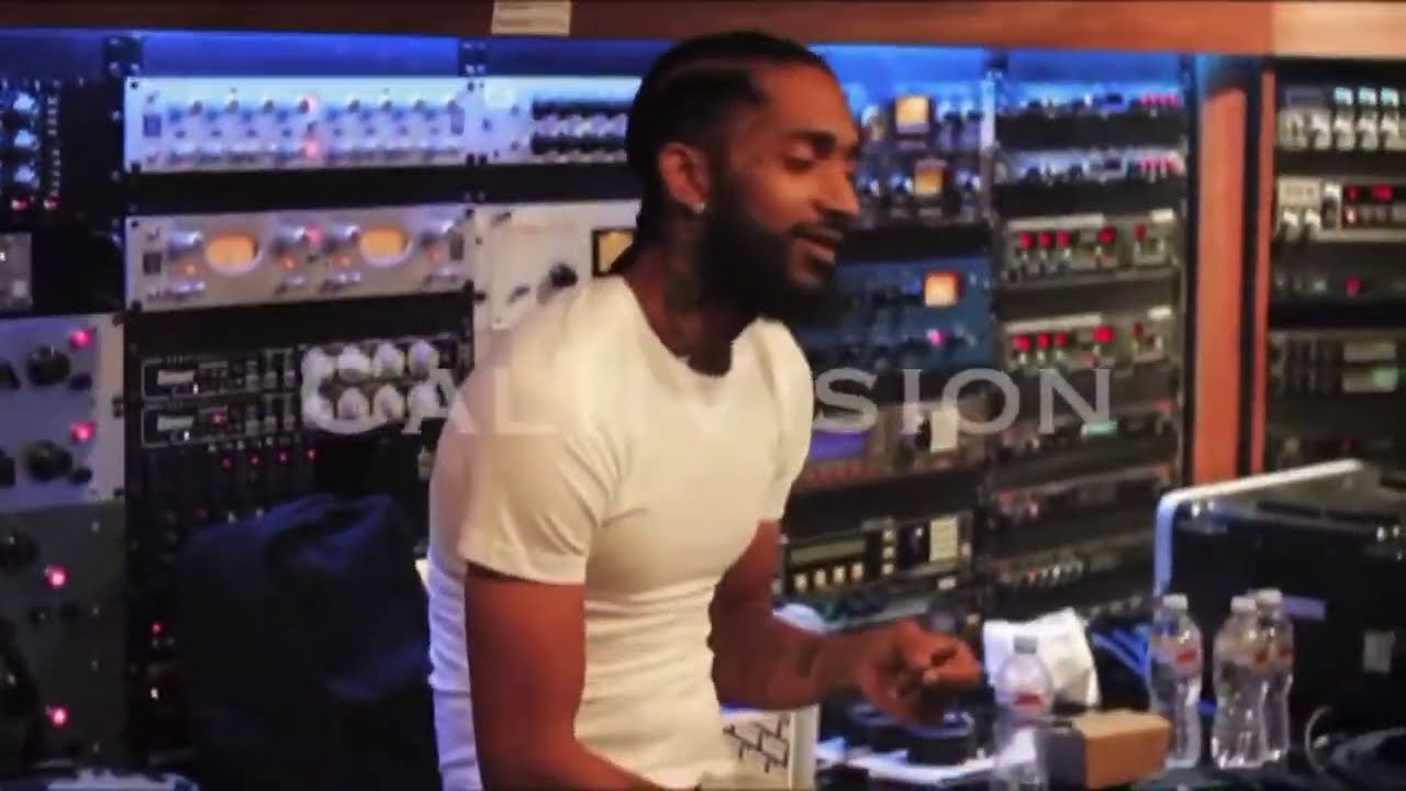 Nipsey Hussle: In The Studio (Funny)