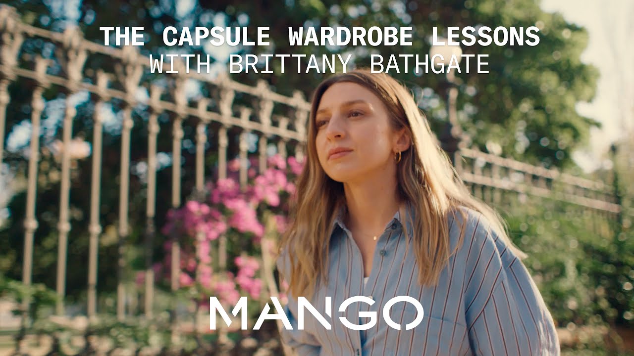 THE CAPSULE WARDROBE LESSONS with 