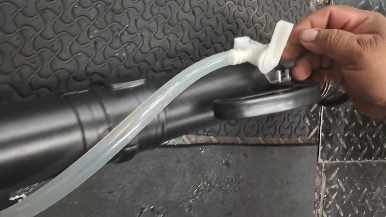 Armado y funcionamiento de fumigadora de espalda a gasolina, marca WADFOW código: WKN1A41