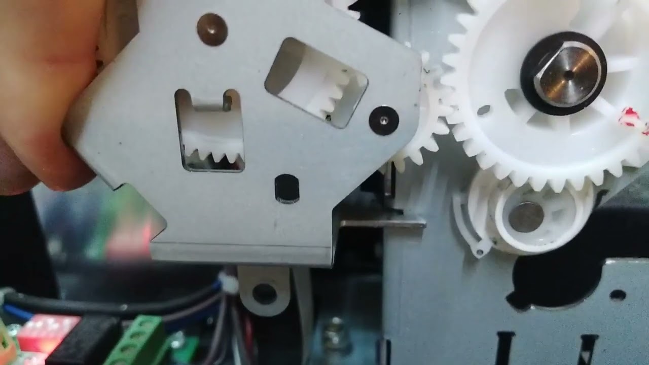 Lifting mechanism repair on UV printer