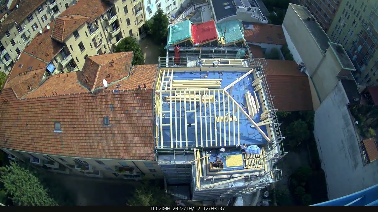 Studentato di 4 piani in legno a Milano