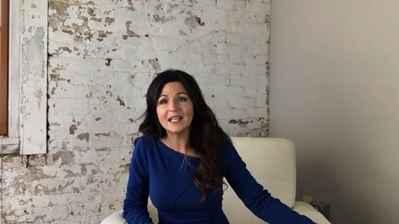 Cambria Henry  - Why Selling a Home in January or February Makes Sense