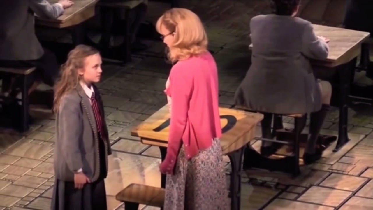 Matilda: Biggest hug in the world scene (Bway) (what changed in 2013 from 2017) (READ DESCRIPTION)