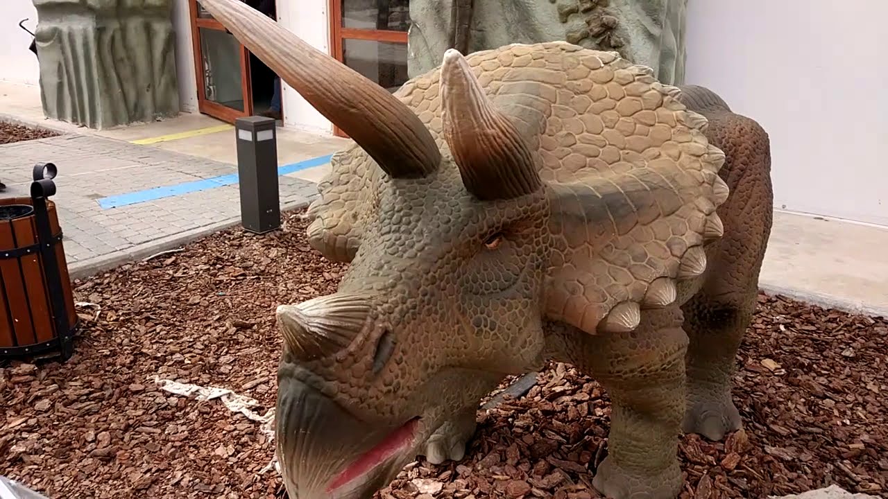Karşıyaka Evrensel Çocuk Müzesi ve Eğitim Kampüsü, Dinozor Park