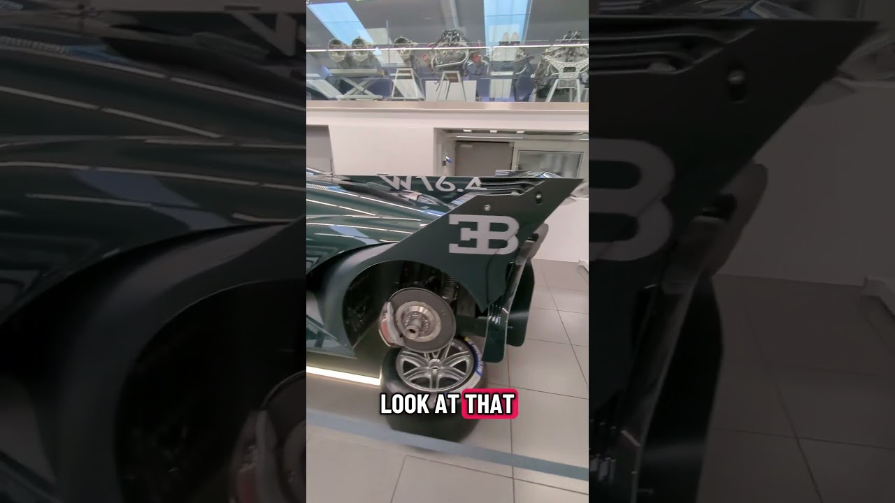 Bugatti Bolide разрешили использовать на дорогах для поездок в супермаркет?