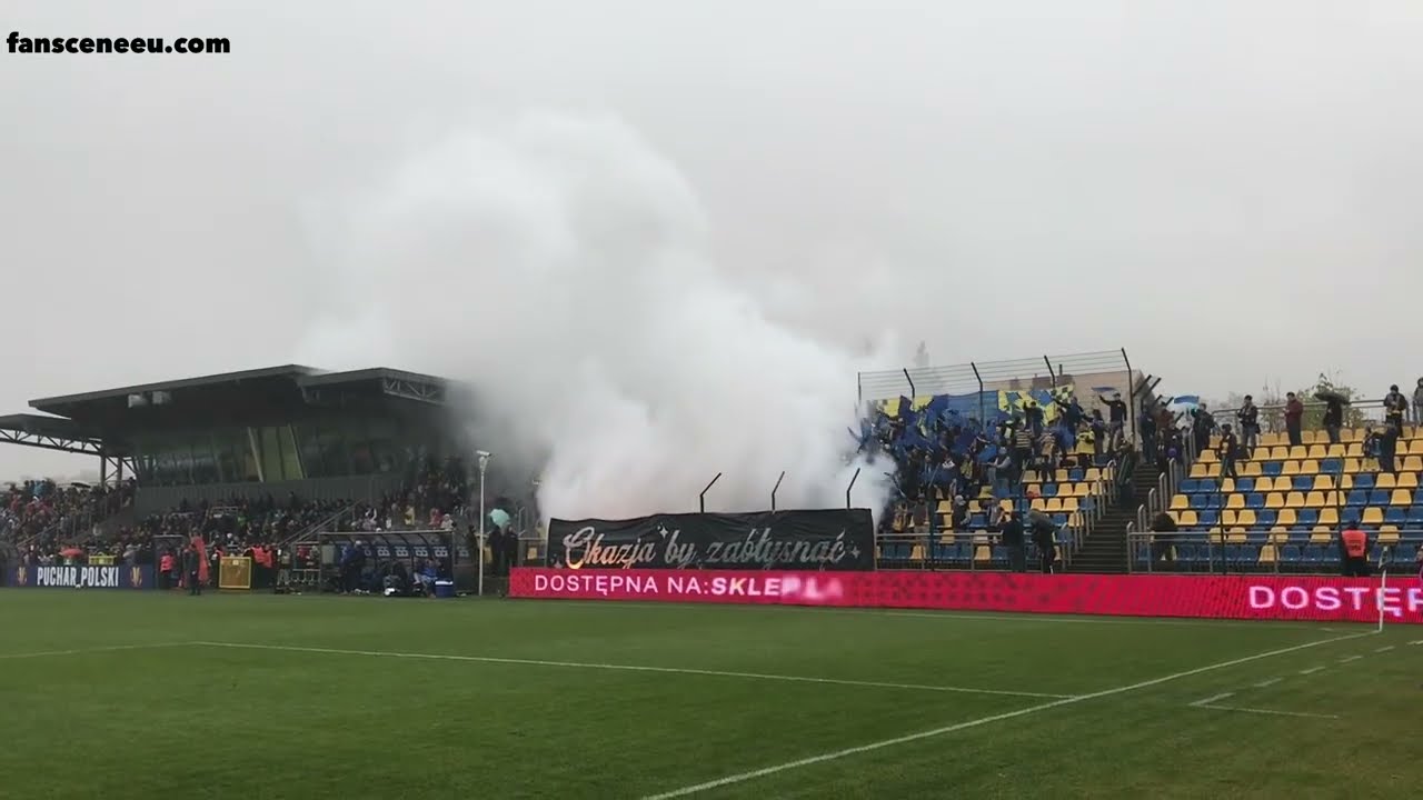 AVIA ŚWIDNIK - Ruch Chorzów (29.10.2024) doping i oprawa