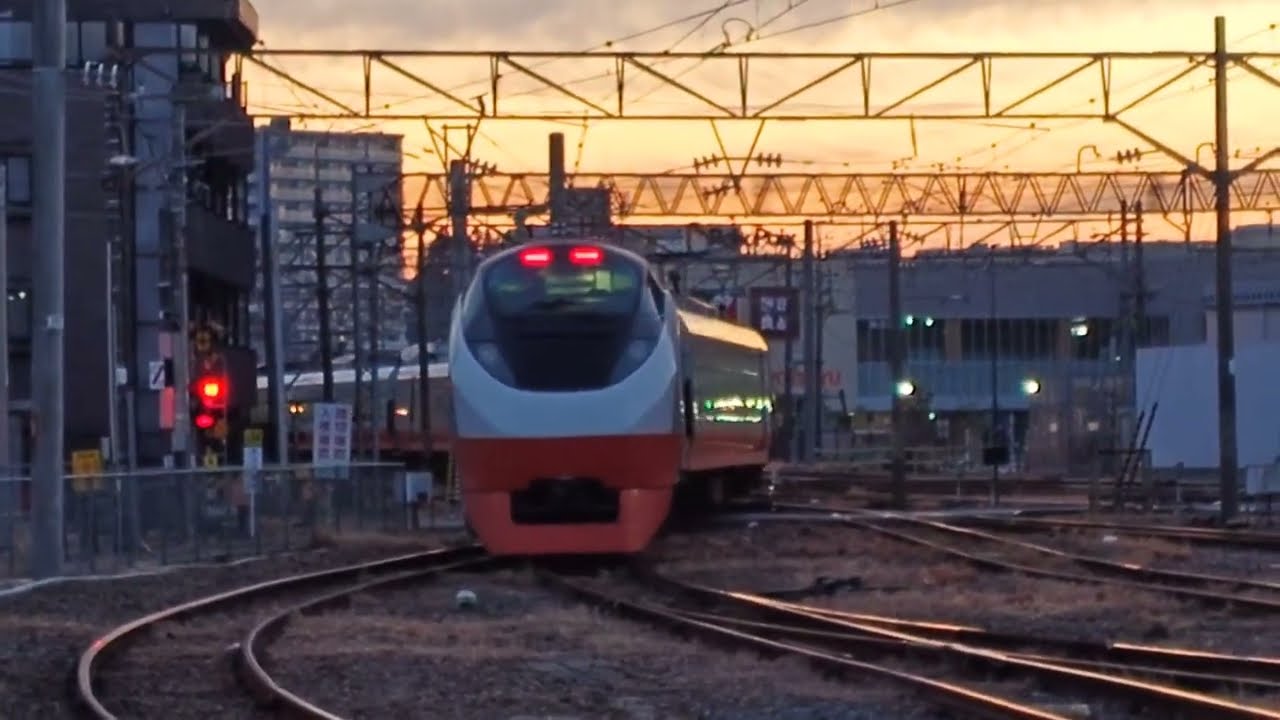 朝焼けに向かって走る E657系 K3編成 リバイバルカラー橙🟧 オレンジパーシモン✨