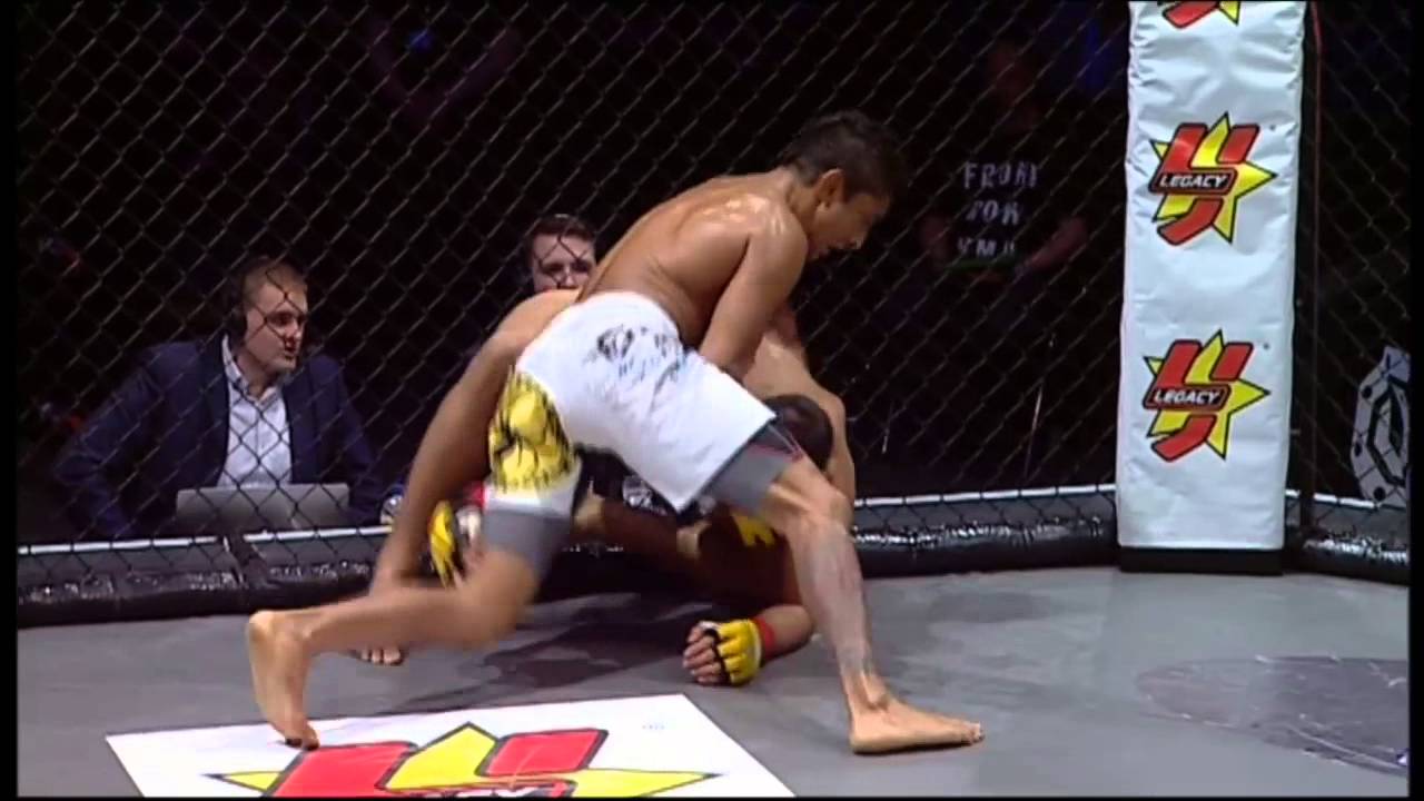 Cage Warriors 68: Marcelo Costa vs. Ronnie Mann
