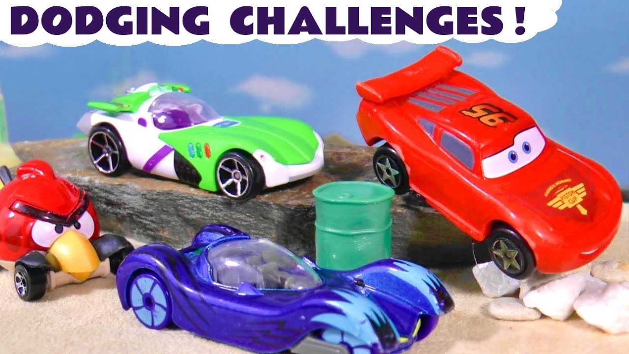 Toy Car Racing Challenges with Cars McQueen and the Funlings