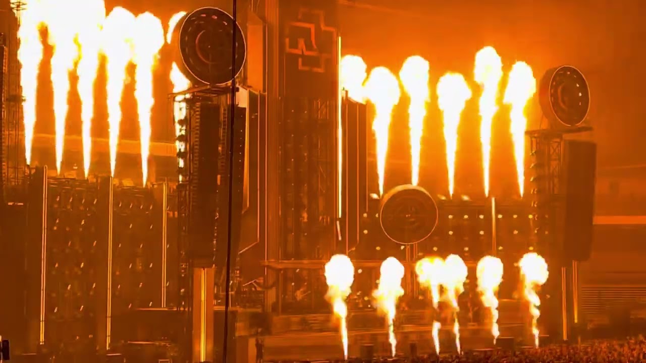 Rammstein - Sonne @ Alamodome. San Antonio, TX  09/17/22