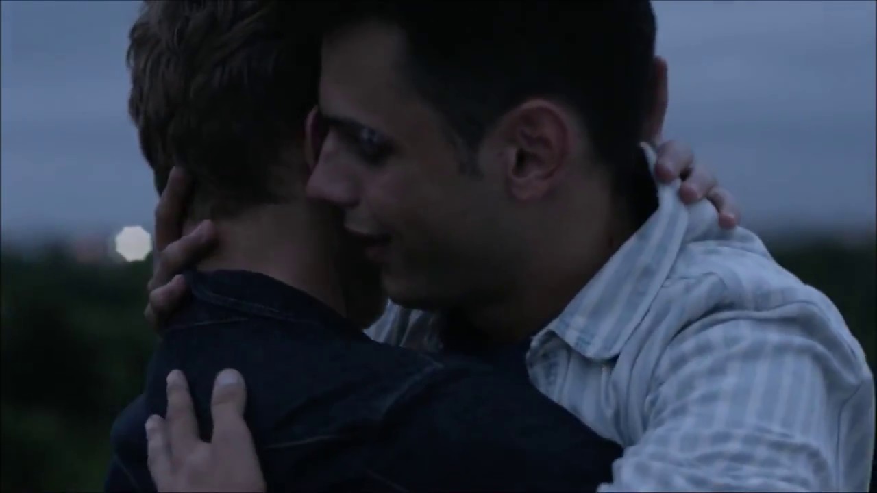 Nathan & Louis - T'es amoureux de lui ?