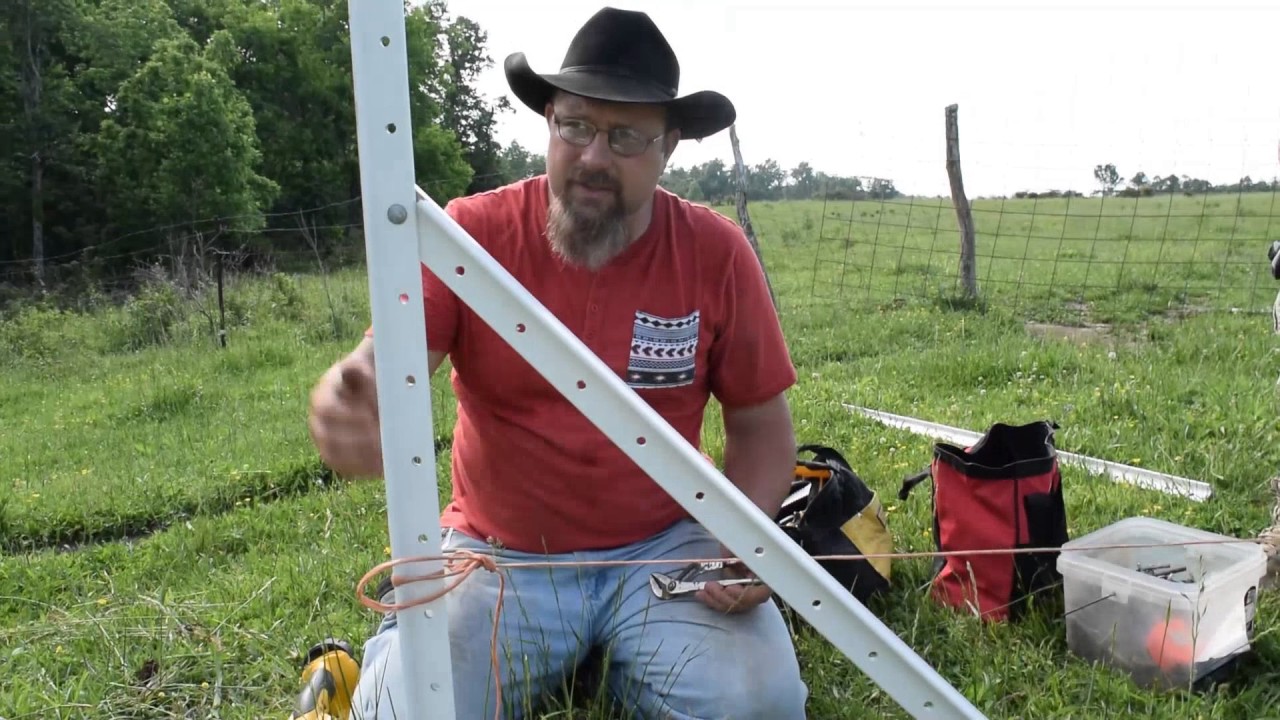 Inexpensive Small Livestock Fence System