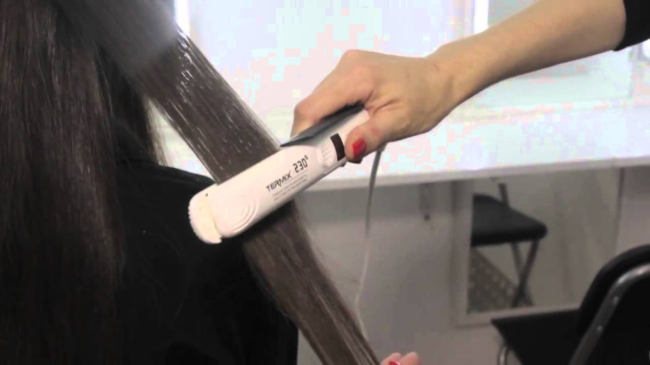 PELO LISO CON LA PLANCHA 230&ordm;