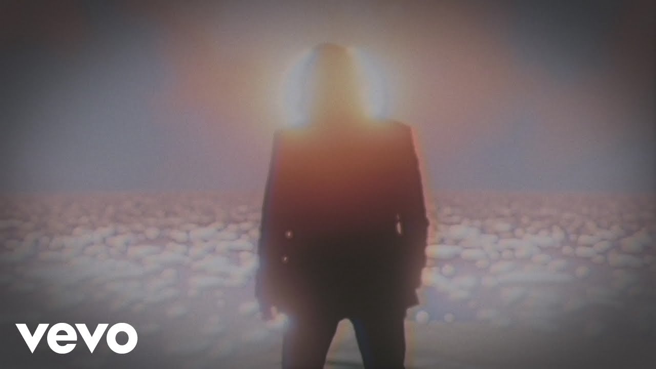 Zo&eacute; - SKR (Lyric Video)