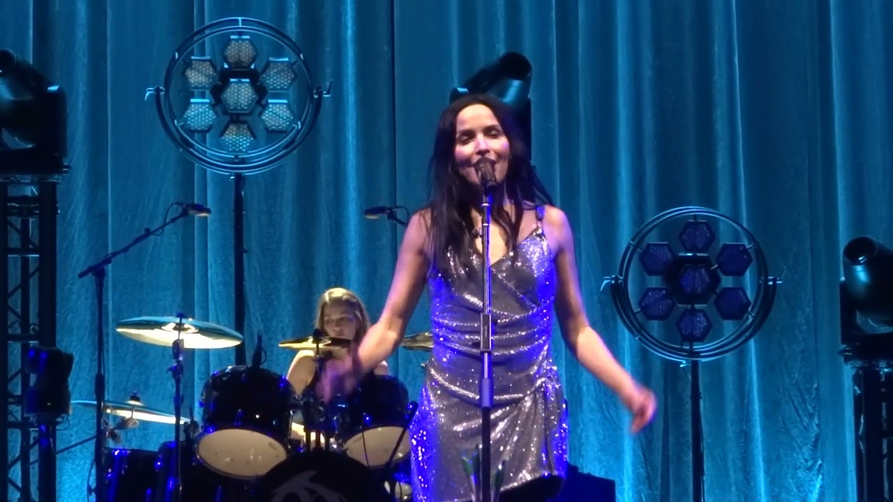 The Corrs live at the OVO Hydro, Glasgow 17/11/24