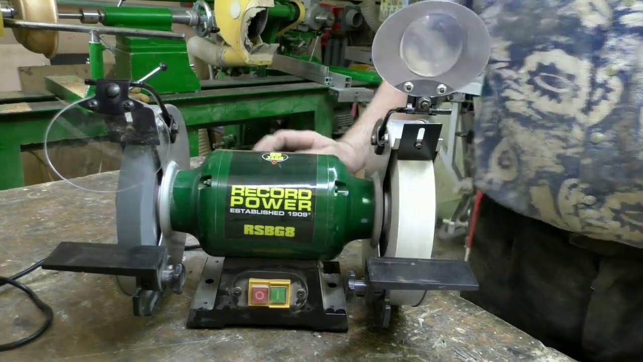 Точило Record Pover.  Подставка из фанеры.  Обзор, заточка железко рубанка.