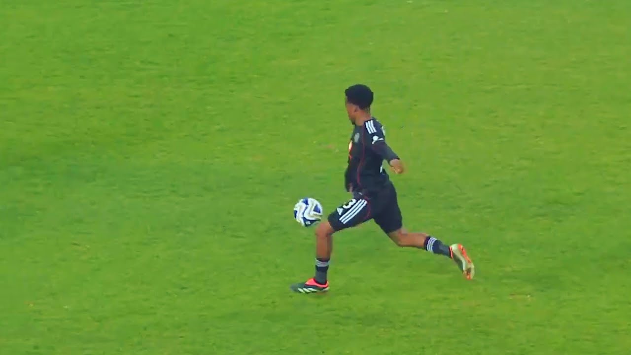 The Day Lebone Seema Scored A Banger That Secured 3 Points For Orlando Pirates 