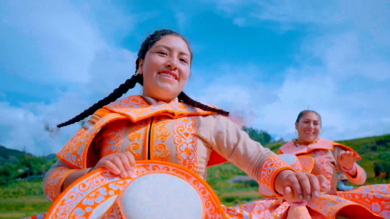 YOVANITA ENRIQUEZ - Borrachito por tu Amor  - FAMECO FILMS   Oficial