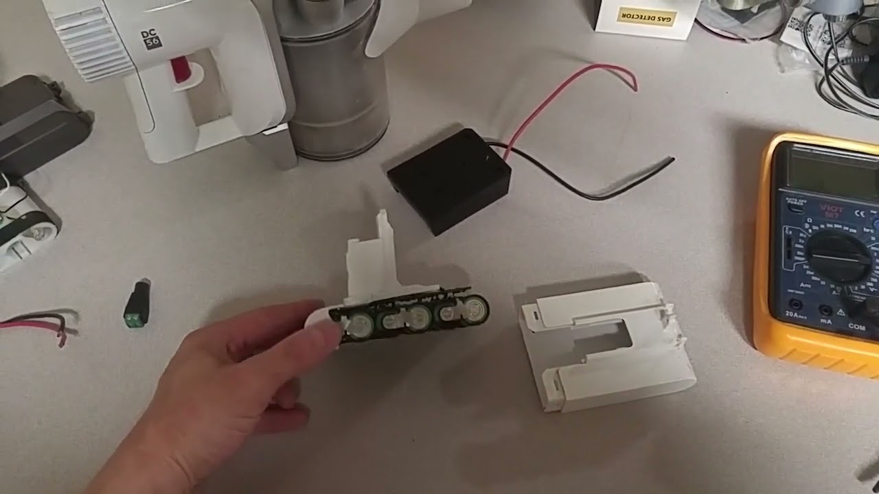 Dyson DC56 Battery Overview and Potential Easiest Mod To Use DeWalt 20V Batteries?