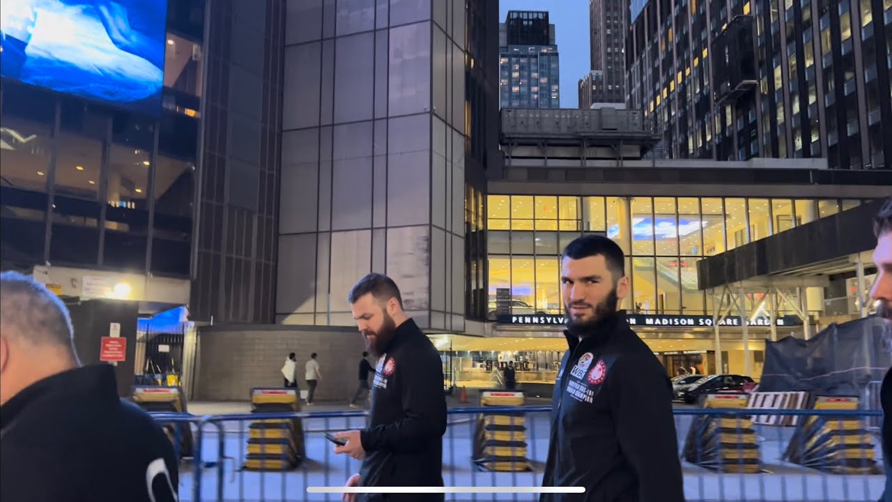 Never Seen Before Artur Beterbiev Walks To Unification Fight Vs Joe Smith Jr. EsNews Boxing