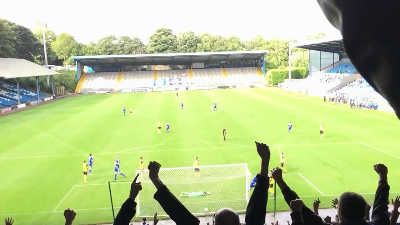 20/08/2016 Richard Peniket vs Tamworth