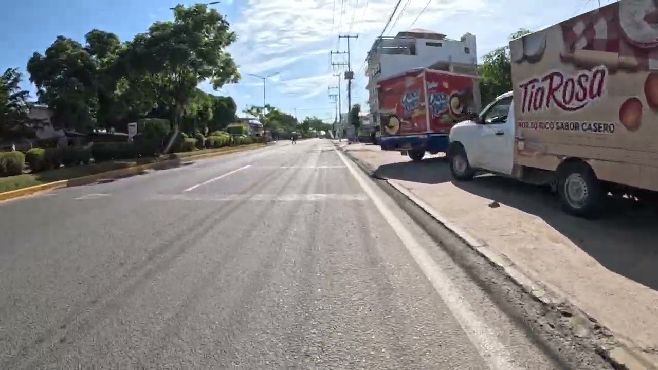 Ruta 200 en medio de mi pueblo