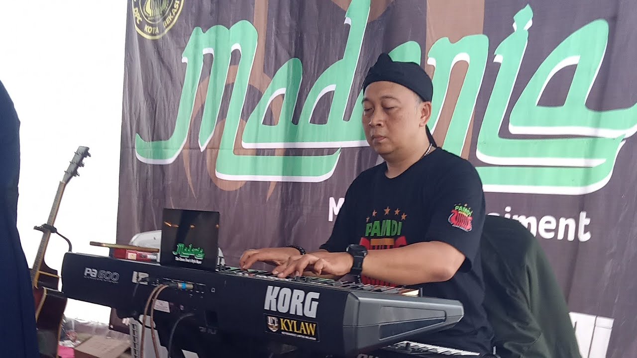 Assalamualaikum live musik bersama MADANIA entertainment... #viral #fyp