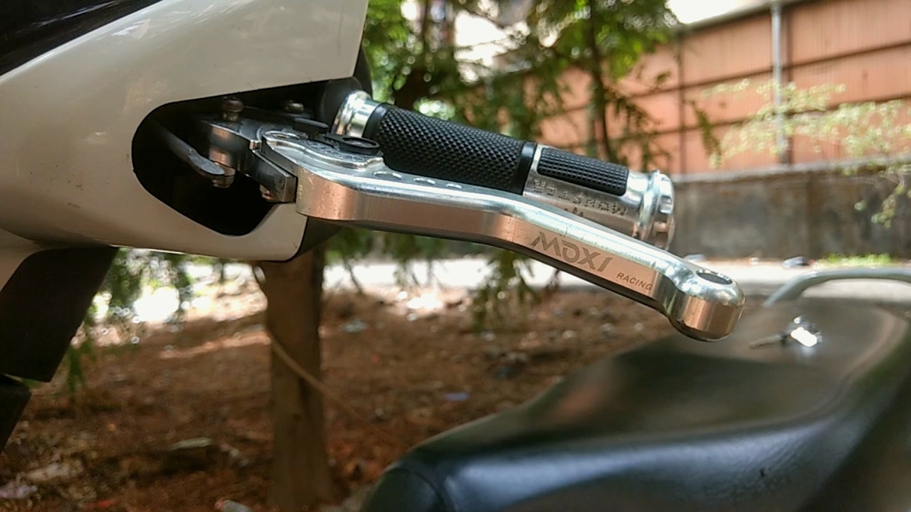 Installing Moxi racing levers  | Honda Activa3g