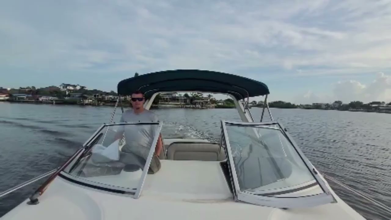 1996 Maxum w. 7.4L Mercruiser - Getting on plane
