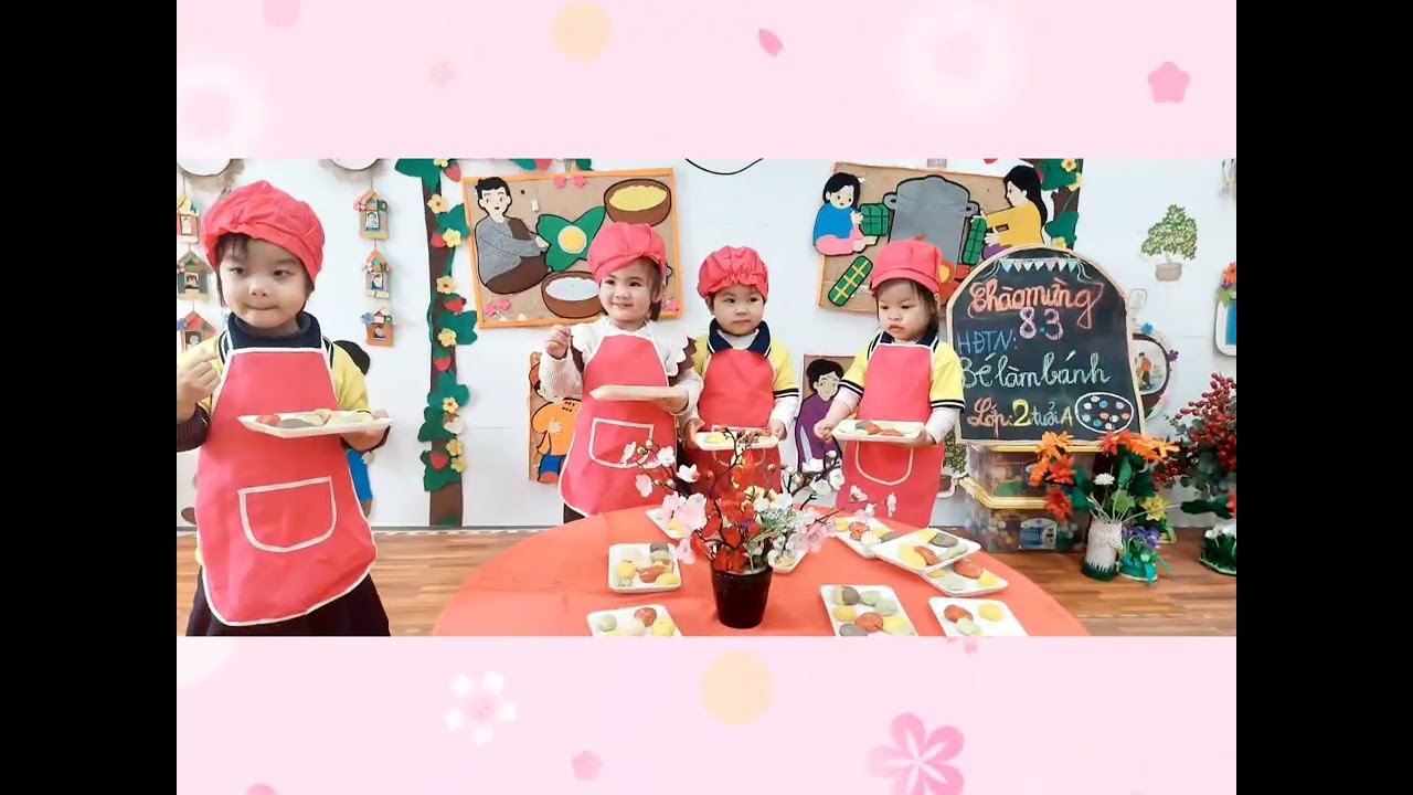 HĐTN chào mừng 8.3: Bé lớp 2 tuổi A làm bánh tặng bà, mẹ 
